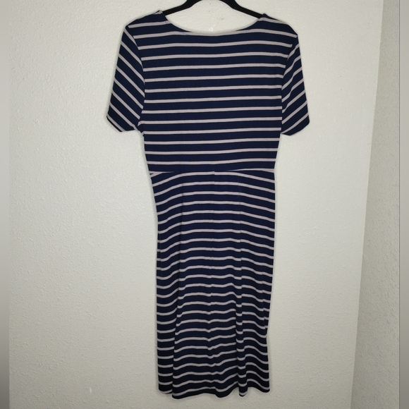 Torrid Mini Rib Knit Twist Front Skater Dress Stripe Women's Plus Size 0X - Picture 3 of 6